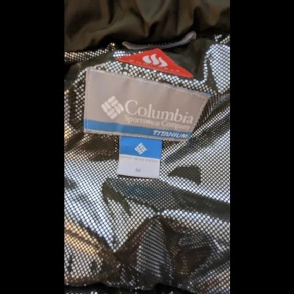 Columbia Titanium Men Medium size Winter jacket - Picture 6 of 9